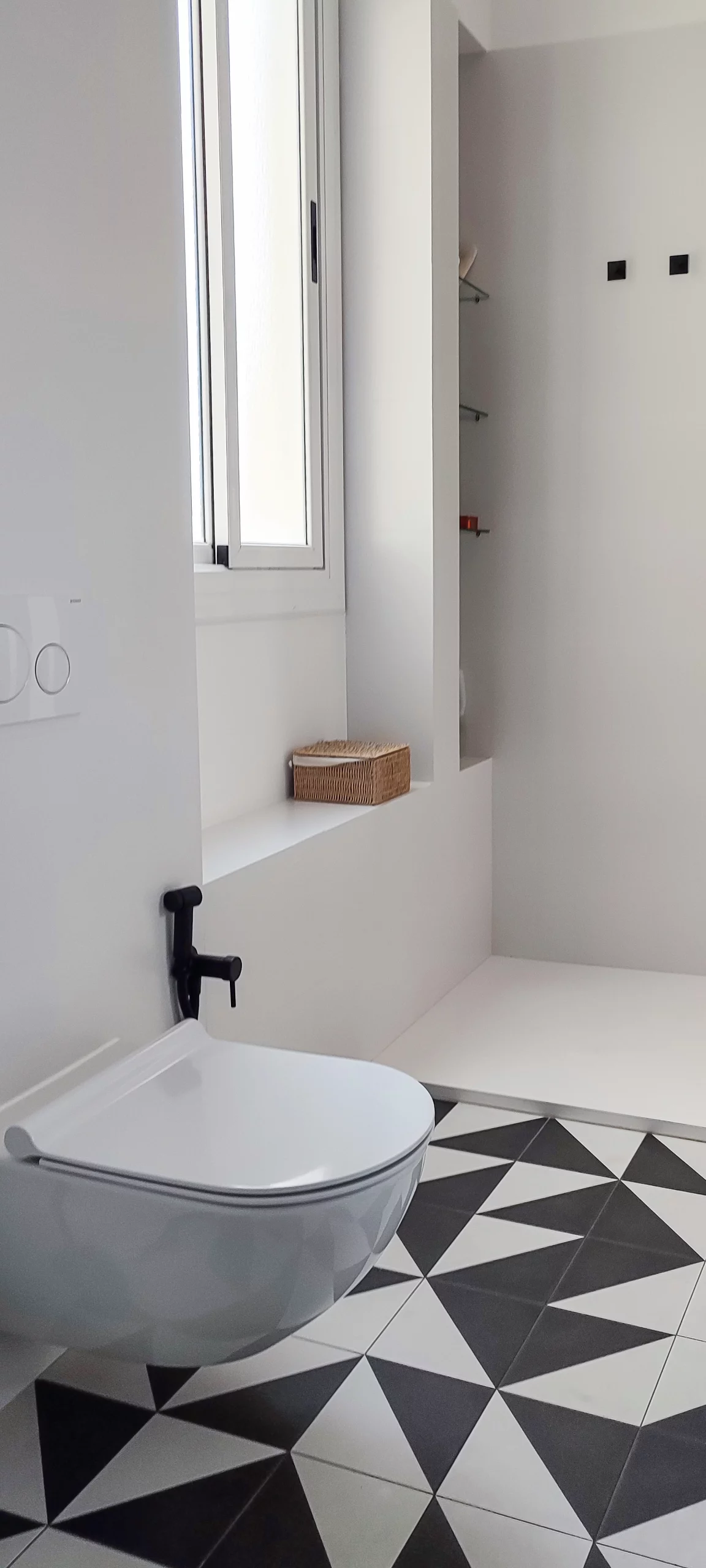 Interiorismo - reforma de baño en Poblenou