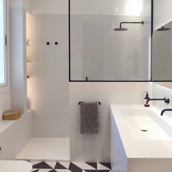 Interiorismo - reforma de baño en Poblenou